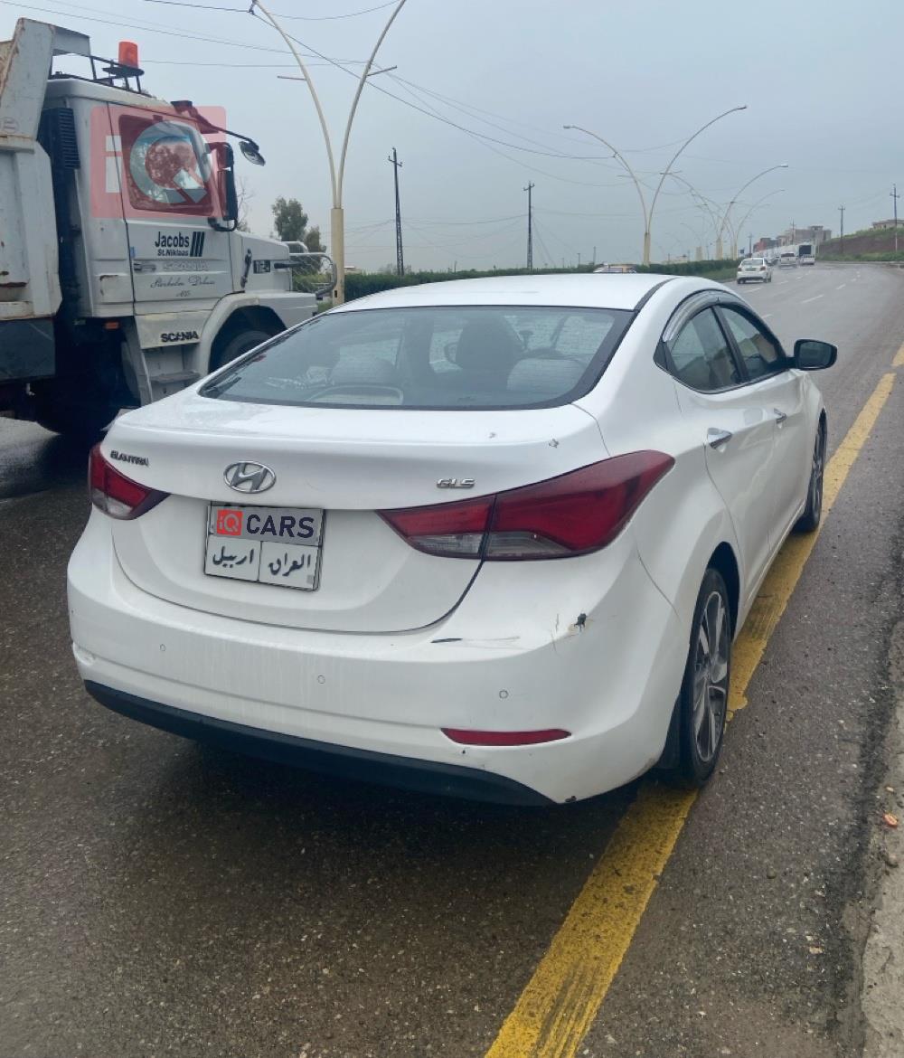 هيونداي النترا